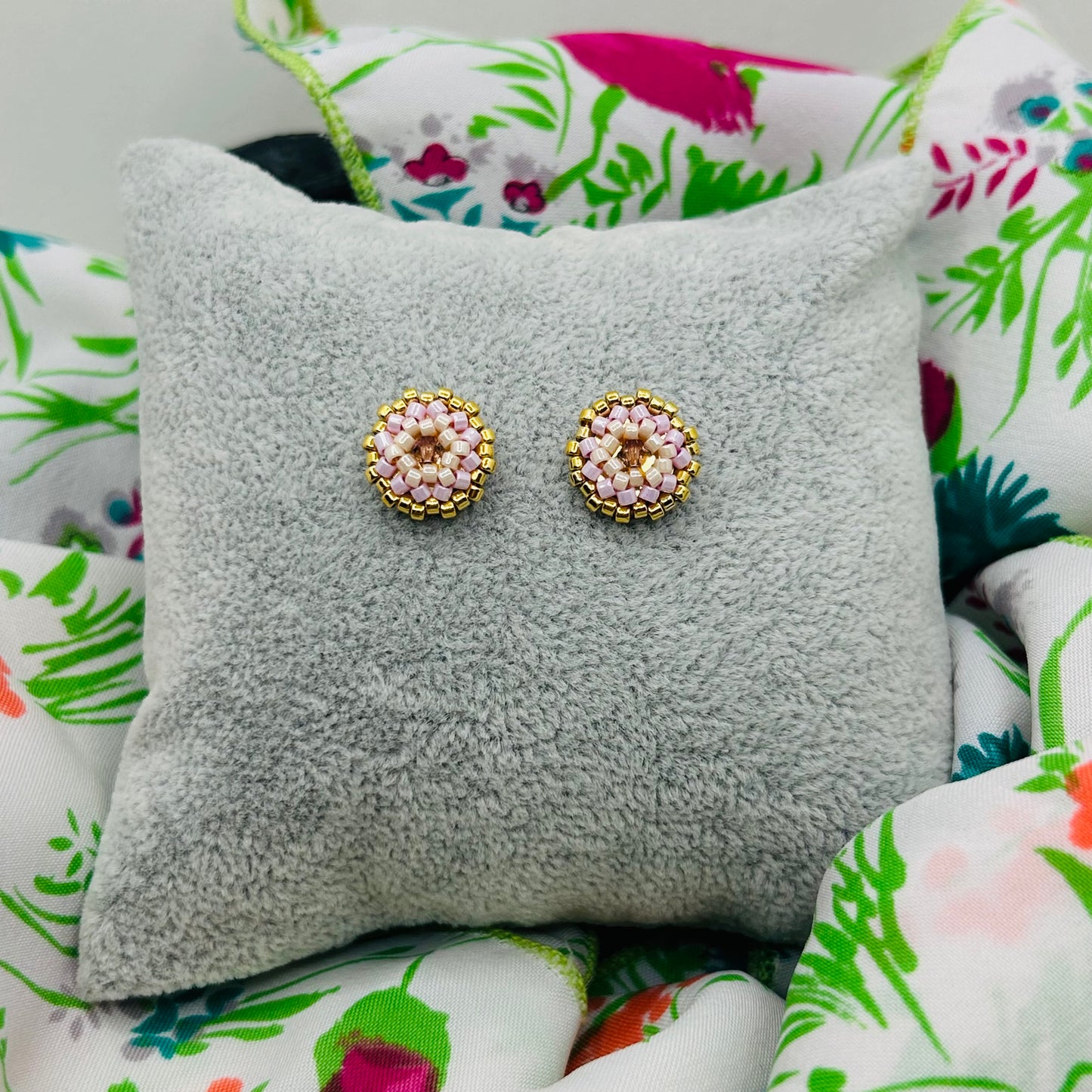 BOTONCITOS STUD EARRINGS