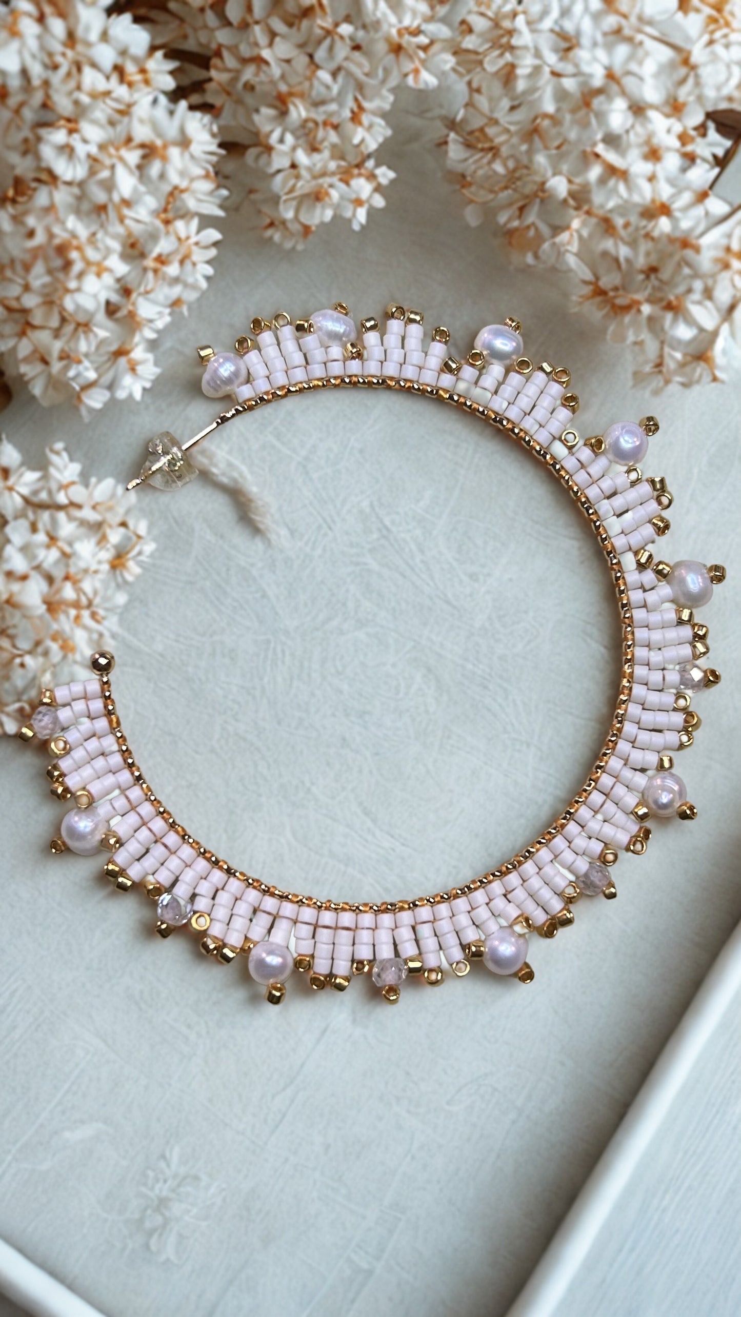 Reina Pearl Hoops