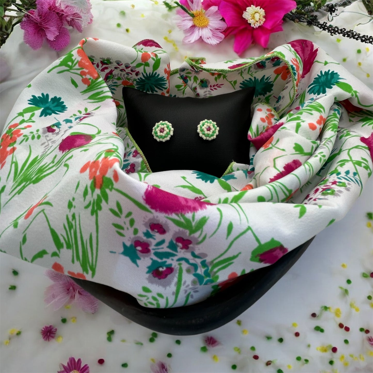 BOTONCITOS STUD EARRINGS