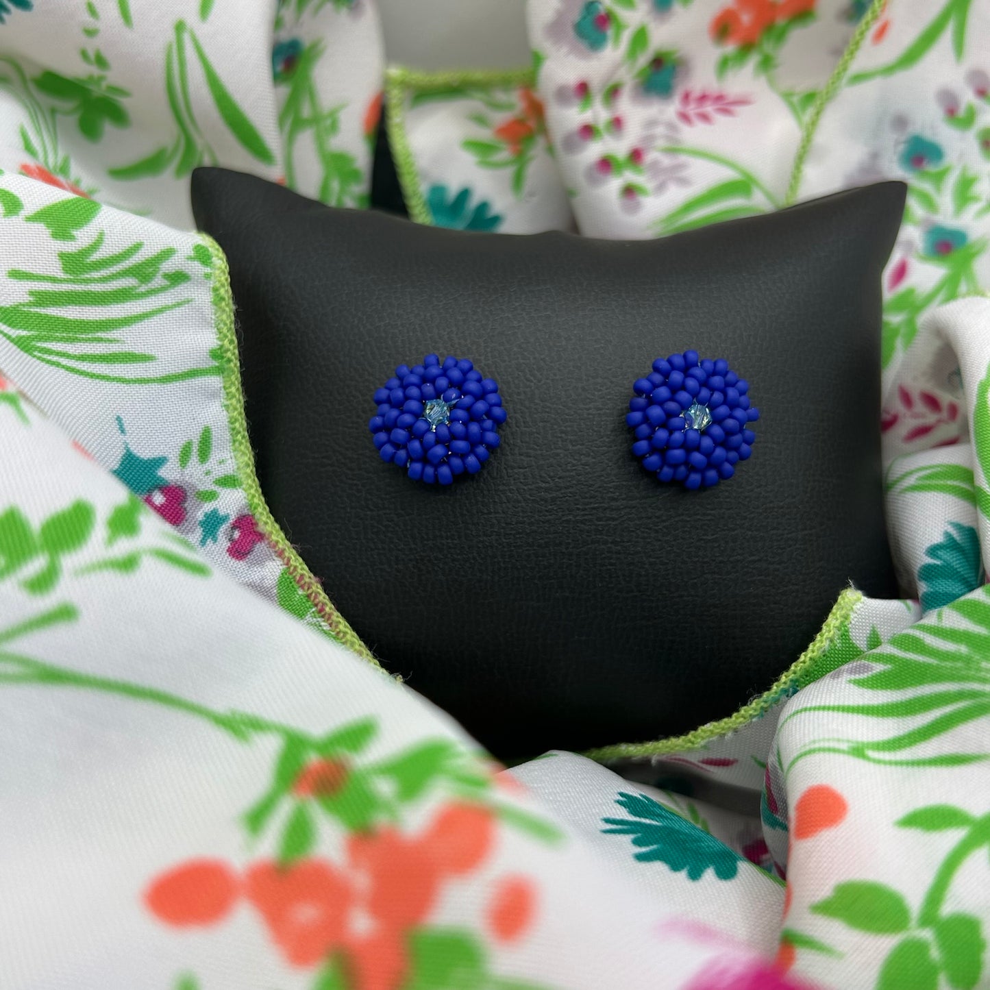 BOTONCITOS STUD EARRINGS