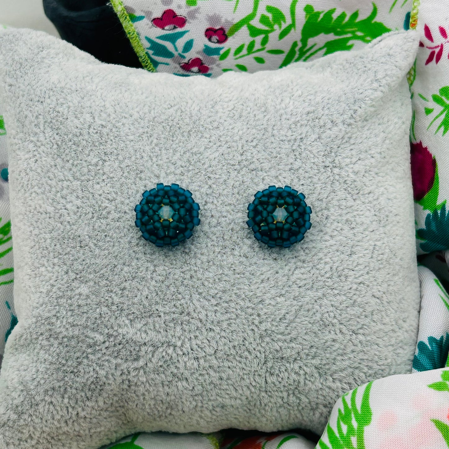 BOTONCITOS STUD EARRINGS