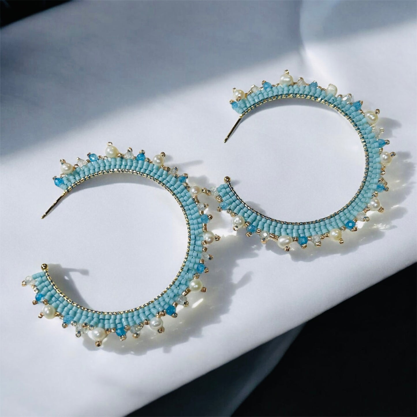 Cielo Azul Hoops