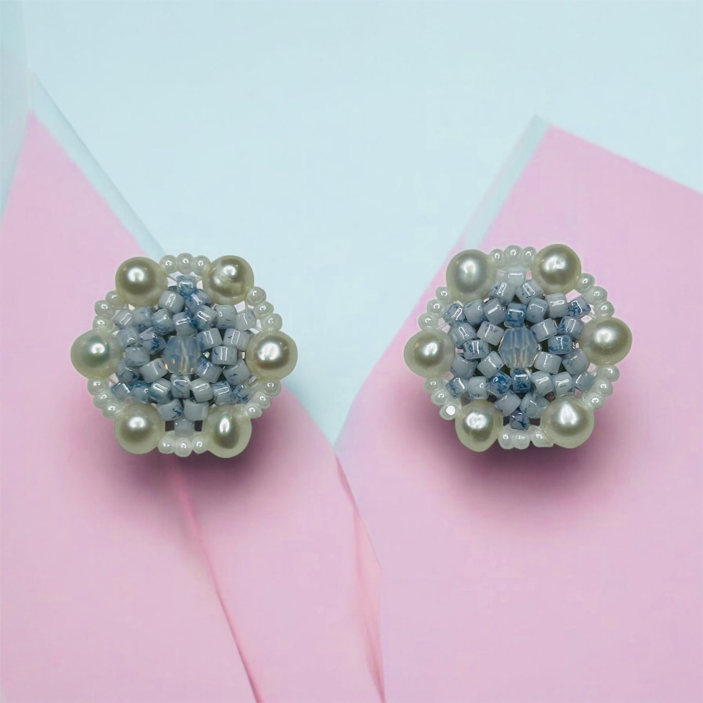 Heavenly Peace Studs BOTONCITOS